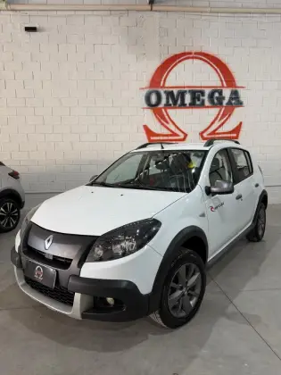 RENAULT SANDERO 1.6 SL STEPWAY RIP CURL 16V FLEX 4P MANUAL RENAULT SANDERO 1.6 SL STEPWAY RIP CURL 16V FLEX 4P MANUAL