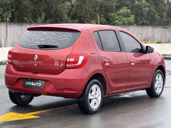 RENAULT-SANDERO-1.6 EXPRESSION 8V FLEX 4P AUTOMATIZADO RENAULT-SANDERO-2015