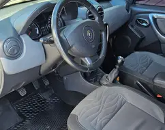RENAULT DUSTER 2.0 TECH ROAD 4X2 16V FLEX 4P MANUAL RENAULT DUSTER 2.0 TECH ROAD 4X2 16V FLEX 4P MANUAL