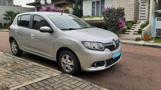 RENAULT SANDERO 1.6 DYNAMIQUE 8V FLEX 4P AUTOMATIZADO