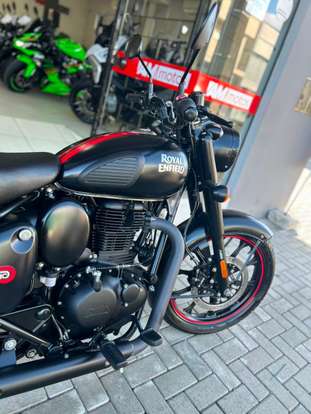 ROYAL ENFIELD-CLASSIC 350-2024