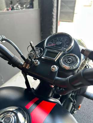 ROYAL ENFIELD-CLASSIC 350 DARK ROYAL ENFIELD-CLASSIC 350 DARK-2023