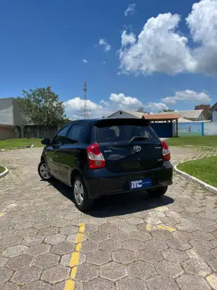 TOYOTA-ETIOS-1.5 XS 16V FLEX 4P AUTOMÁTICO TOYOTA-ETIOS-2017