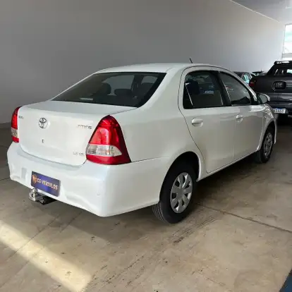 TOYOTA-ETIOS-1.5 XS 16V FLEX 4P MANUAL TOYOTA-ETIOS-2017