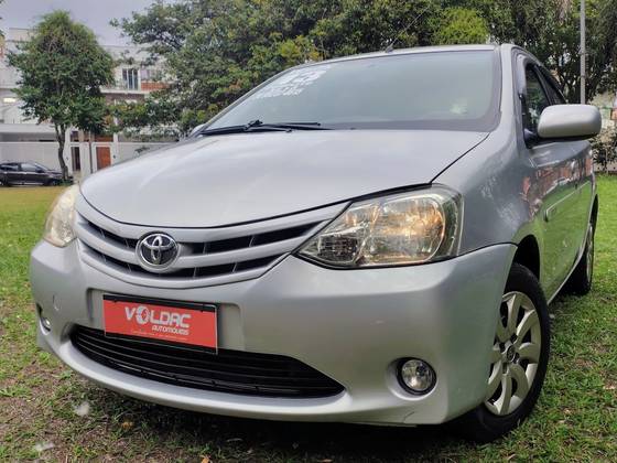 TOYOTA ETIOS 1.3 XS 16V FLEX 4P MANUAL