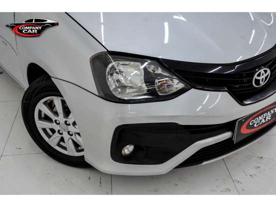 TOYOTA-ETIOS-2018