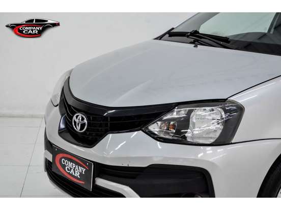 TOYOTA-ETIOS-1.5 X PLUS SEDAN 16V FLEX 4P AUTOMÁTICO TOYOTA-ETIOS-2018
