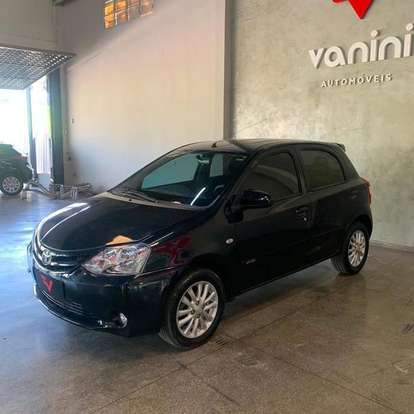 TOYOTA-ETIOS-2013