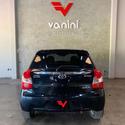 TOYOTA-ETIOS-1.5 XLS 16V FLEX 4P MANUAL TOYOTA-ETIOS-2013