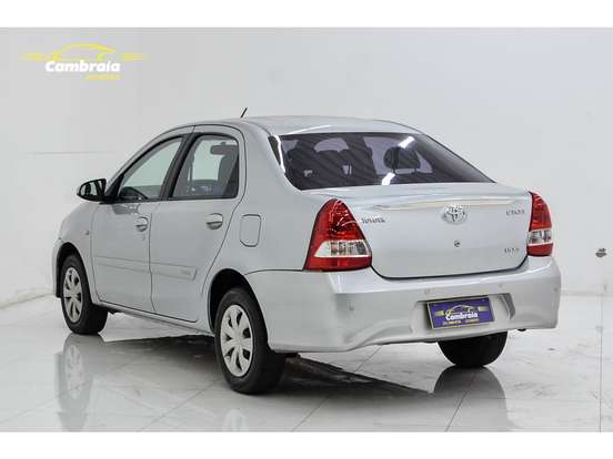 TOYOTA-ETIOS-1.5 XS SEDAN 16V FLEX 4P AUTOMÁTICO TOYOTA-ETIOS-2017
