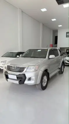 TOYOTA HILUX 2.7 SRV 4X4 CD 16V FLEX 4P AUTOMÁTICO