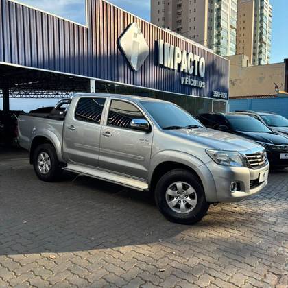 TOYOTA HILUX 2.7 SRV 4X4 CD 16V FLEX 4P AUTOMÁTICO