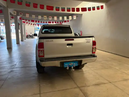 TOYOTA-HILUX-2007