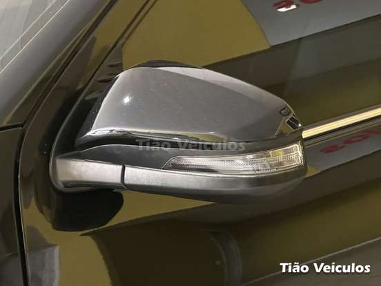 TOYOTA-HILUX SW4-2021