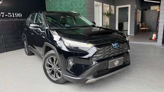 TOYOTA-RAV4-2021