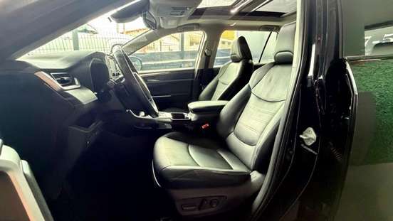 TOYOTA-RAV4-2021