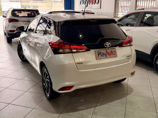 TOYOTA-YARIS-1.5 16V FLEX XLS CONNECT MULTIDRIVE TOYOTA-YARIS-2022