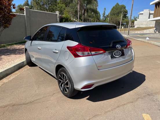 TOYOTA-YARIS-1.3 16V FLEX XL LIVE MANUAL TOYOTA-YARIS-2019