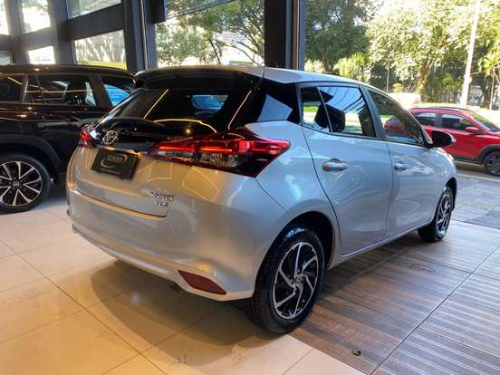 TOYOTA-YARIS-1.5 16V FLEX XLS CONNECT MULTIDRIVE TOYOTA-YARIS-2022