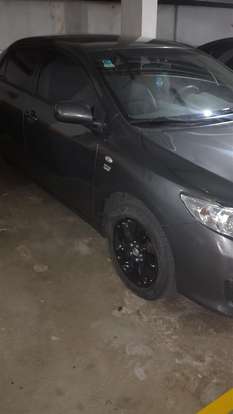 TOYOTA-COROLLA-2009