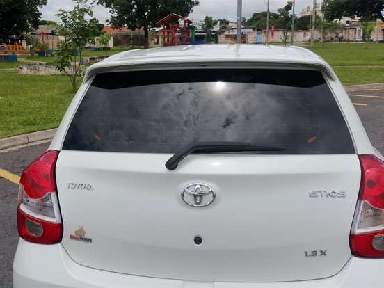 TOYOTA-ETIOS-1.3 X 16V FLEX 4P MANUAL TOYOTA-ETIOS-2017