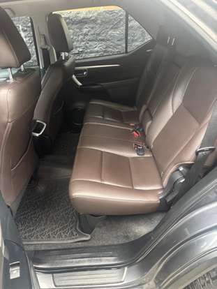 TOYOTA-HILUX SW4-2018