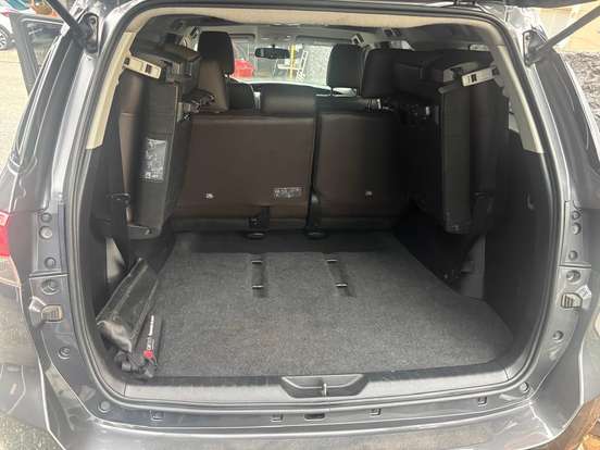 TOYOTA-HILUX SW4-2018