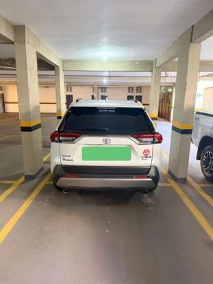 TOYOTA-RAV4-2025