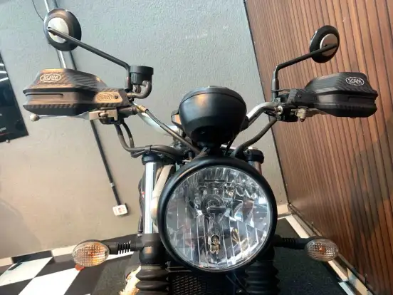 TRIUMPH-STREET SCRAMBLER TRIUMPH-STREET SCRAMBLER-2019