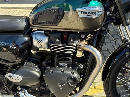TRIUMPH-BONNEVILLE T100 900-2023