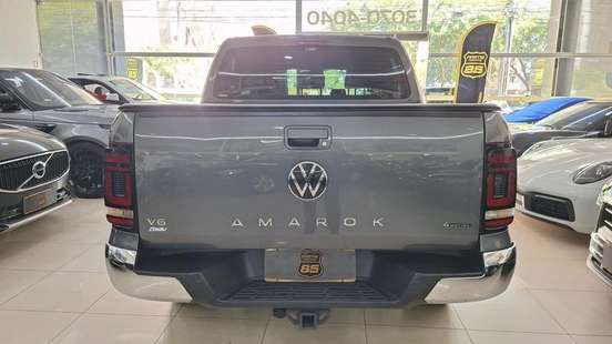 VOLKSWAGEN-AMAROK-2024
