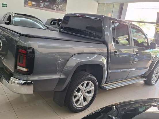 VOLKSWAGEN-AMAROK-3.0 V6 TDI DIESEL BARRETOS 70 ANOS CD 4MOTION AUTOMÁTICO VOLKSWAGEN-AMAROK-2024