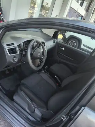 VOLKSWAGEN-FOX-1.6 MSI TOTAL FLEX CONNECT 4P I-MOTION VOLKSWAGEN-FOX-2019