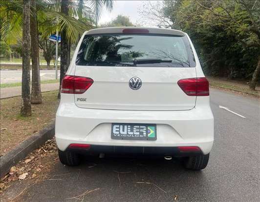 VOLKSWAGEN-FOX-2014
