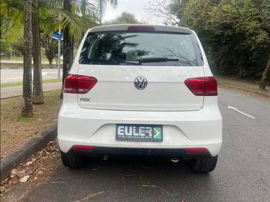 VOLKSWAGEN-FOX-1.0 MI TRENDLINE 8V FLEX 4P MANUAL VOLKSWAGEN-FOX-2014