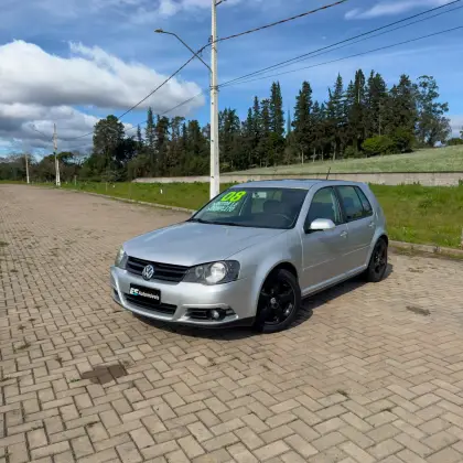 VOLKSWAGEN GOLF 1.6 MI SPORTLINE 8V FLEX 4P MANUAL VOLKSWAGEN GOLF 1.6 MI SPORTLINE 8V FLEX 4P MANUAL