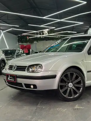 VOLKSWAGEN-GOLF-2002