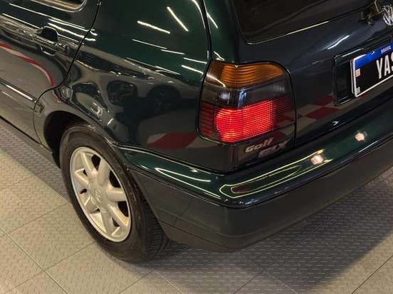 VOLKSWAGEN-GOLF-1997