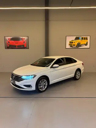 VOLKSWAGEN JETTA 1.4 250 TSI TOTAL FLEX COMFORTLINE TIPTRONIC VOLKSWAGEN JETTA 1.4 250 TSI TOTAL FLEX COMFORTLINE TIPTRONIC