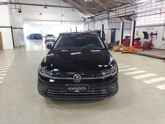 VOLKSWAGEN-POLO-2025