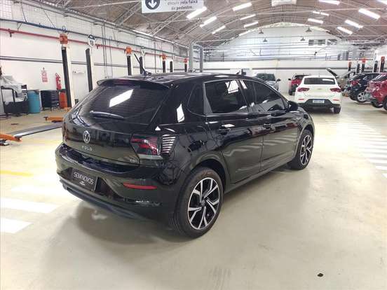 VOLKSWAGEN-POLO-2025