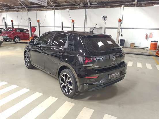VOLKSWAGEN-POLO-2025