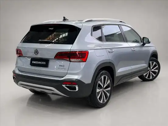 VOLKSWAGEN-TAOS-1.4 250 TSI TOTAL FLEX HIGHLINE AUTOMÁTICO VOLKSWAGEN-TAOS-2021