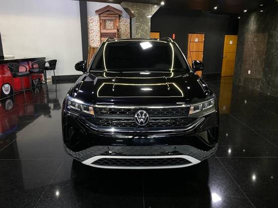 VOLKSWAGEN TAOS 1.4 250 TSI TOTAL FLEX COMFORTLINE AUTOMÁTICO