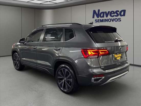 VOLKSWAGEN-TAOS-1.4 250 TSI TOTAL FLEX COMFORTLINE AUTOMÁTICO VOLKSWAGEN-TAOS-2024