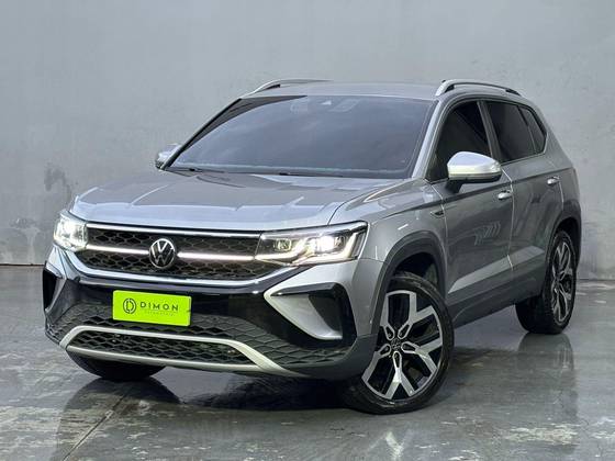 VOLKSWAGEN TAOS 1.4 250 TSI TOTAL FLEX HIGHLINE AUTOMÁTICO