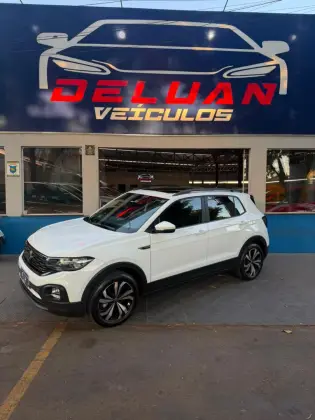 VOLKSWAGEN T-CROSS 1.0 200 TSI TOTAL FLEX COMFORTLINE AUTOMÁTICO