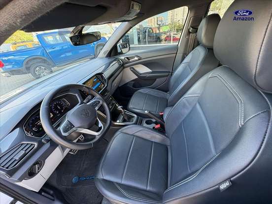 VOLKSWAGEN-T-CROSS-2021
