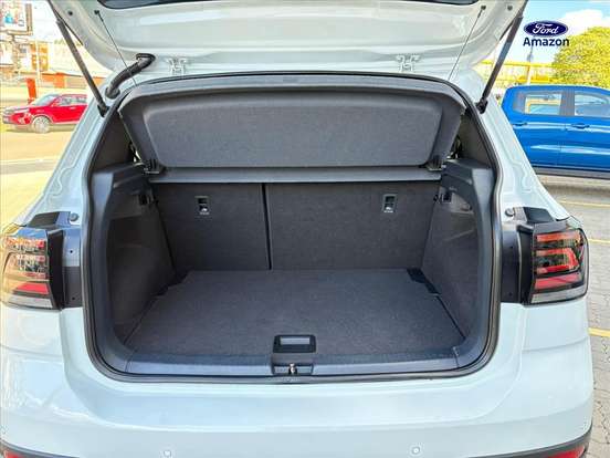 VOLKSWAGEN-T-CROSS-2021