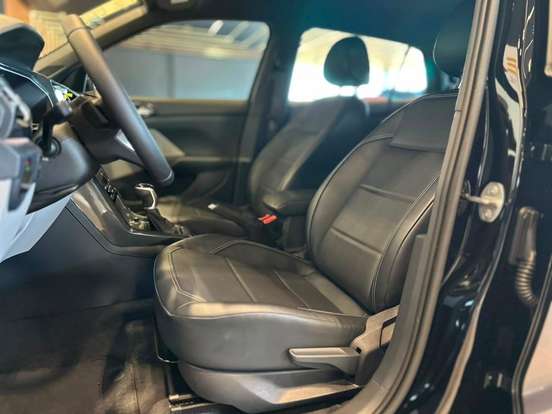 VOLKSWAGEN-T-CROSS-2023